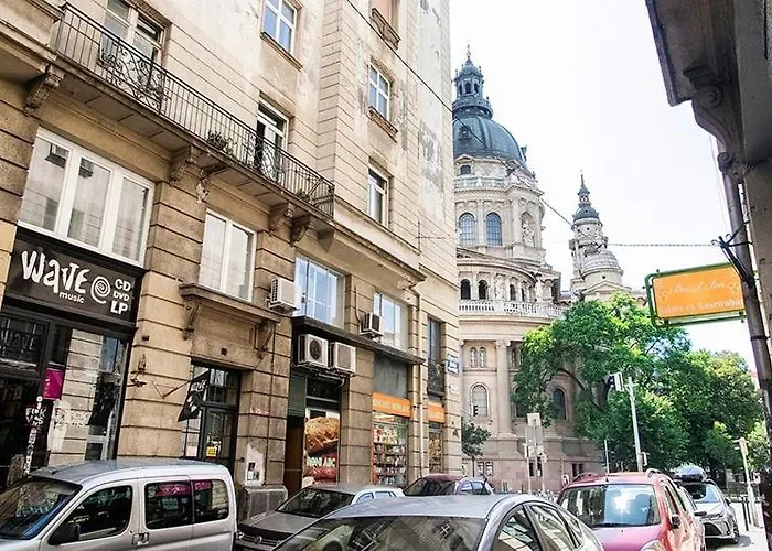 Hanna Lovely Two Bedrooms Apartament *