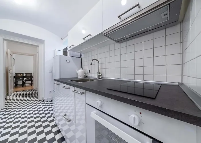 Hanna Lovely Two Bedrooms